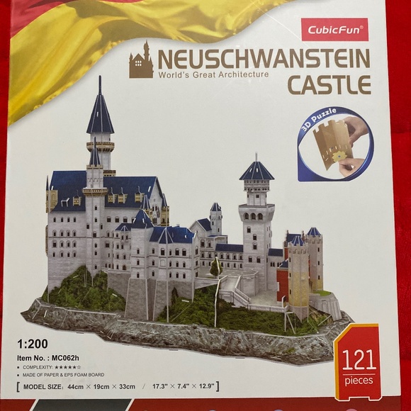 Cubic Fun (Neuschwantstein Castle)